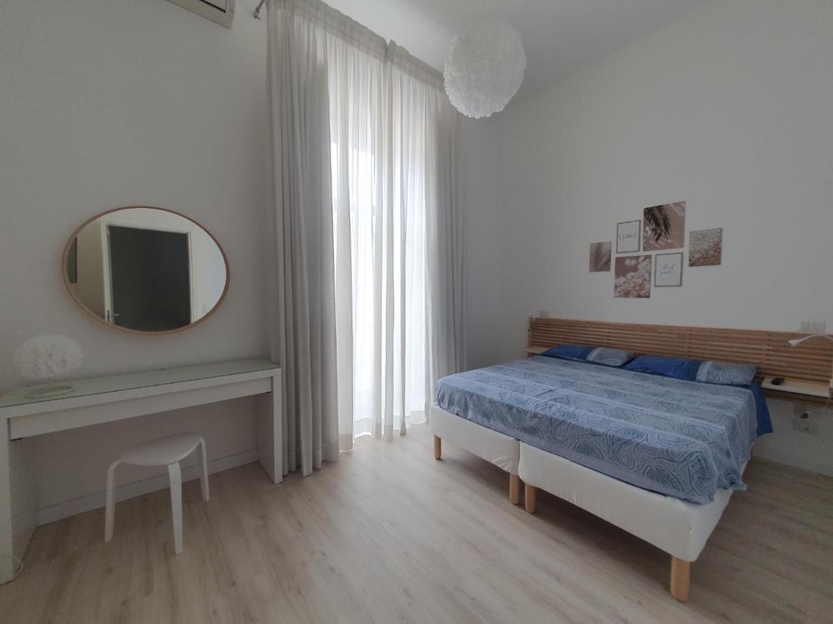 Papiro Blu Apartment Salerno Exterior foto